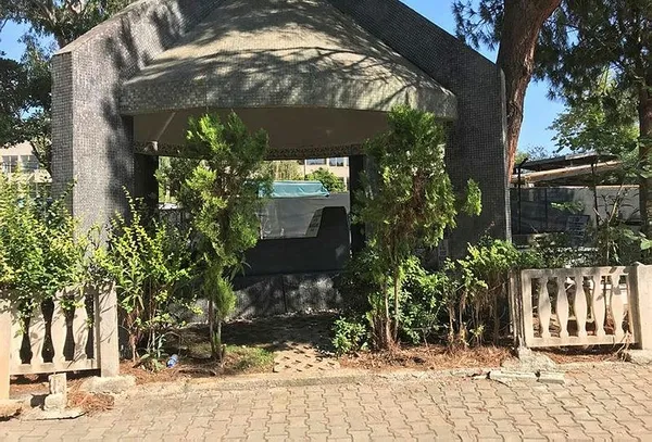 Antalya'da biyolojik babanın tespiti için 18 yıllık mezar açıldı-3