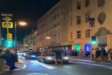 Scooter’ı lüks spor arabaya böyle fırlattı