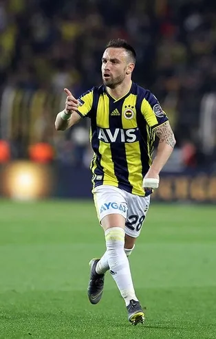 Olympiakos Başkanı açıkladı: Fenerbahçeli yıldız Mathieu Valbuena ile anlaştık