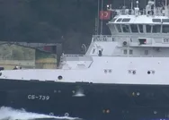 Son dakika: Rus askeri gemilere peş peşe İstanbul Boğazından geçti! Silahla nöbet tuttular