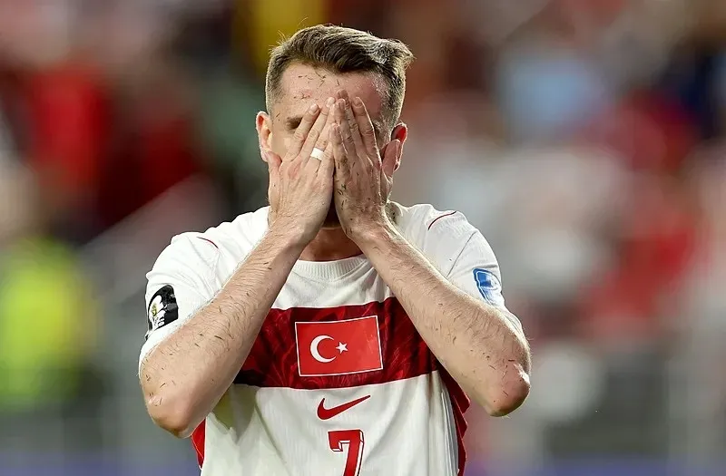 1781989085774.jpeg A Milli Takım'dan Dünya Kupası'na erken veda | Abdullah Ercan'dan Montella'ya sert tepki: Grup bitmeden elenmek kabul edilemez-3