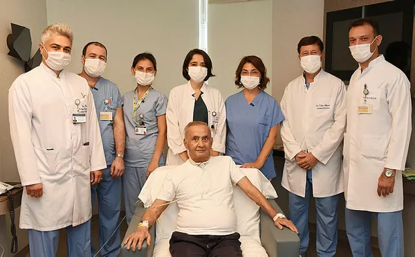 oguz-peker-kimdir-4-ay-sonra-yogun-bakimdan-cikan-oguz-peker-kimdir-kac-yasinda-1600334538639.jpg Oğuz Peker kimdir? 4 ay sonra yoğun bakımdan çıkan Oğuz Peker kimdir, kaç yaşında?-2