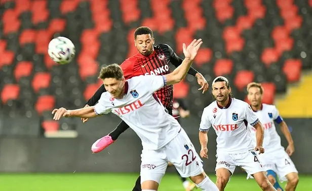 gaziantep-fk-1-1-trabzonspor-mac-sonucu-1601665556805.jpeg