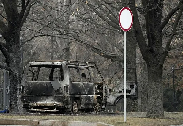 son-dakika-turkiye-buyuk-millet-meclisinden-kazakistan-bildirisi-hdp-disindaki-tum-partiler-imzaladi-1642005388159.jpeg Son dakika: Türkiye Büyük Millet Meclisi'nden 'Kazakistan' bildirisi: HDP dışındaki tüm partiler imzaladı-2