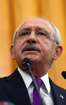 CHP, AYM'ye gitmeme kararı aldı