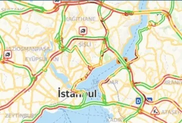 İstanbul trafiği akşam saatlerinde kilitlendi: Yoğunluk yüzde 80’e çıktı
