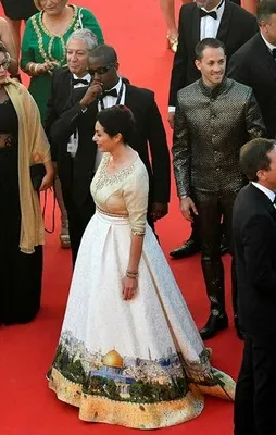 İsrailli bakan Miri Regev'den skandal elbise