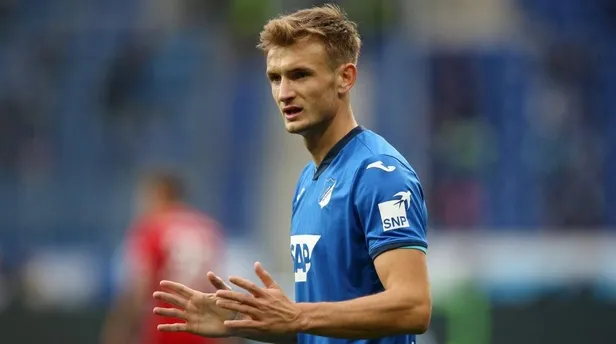 trabzonspor-stoper-transferi-icin-grillitsch-ve-poschu-gundemine-aldi-1657668410449.jpeg Trabzonspor stoper transferi için Grillitsch ve Posch'u gündemine aldı-2