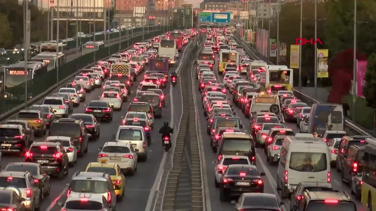 İstanbul’da Cuma trafiği!