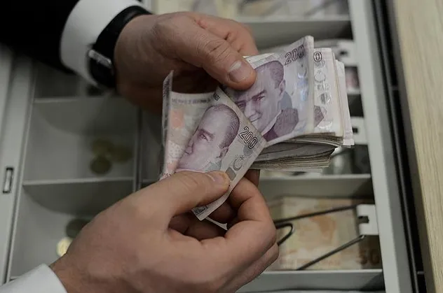Emekliye zam müjdesi! Emekli zam oranı ne kadar olacak? AK Parti'den emekli zammıyla ilgili yeni açıklama
