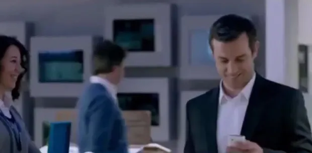 Survivor yarışmacısı Dora çıka çıka bakın kim çıktı bilerek mi seçiliyorlar! Survivor'ın asi Uğurtan Dora'sı oradan oraya gezmiş-9