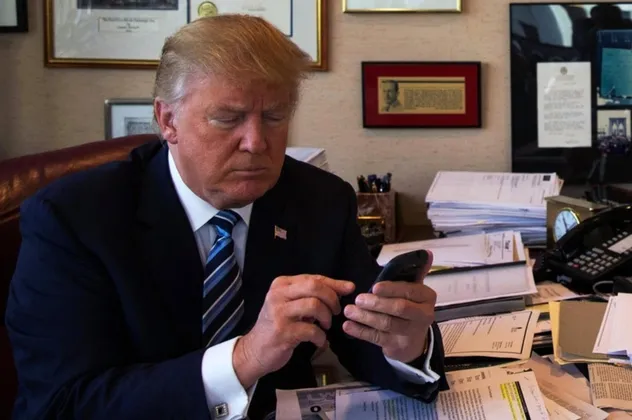 Trump'ın tweetleri dünyayı şaşkına çeviriyor
