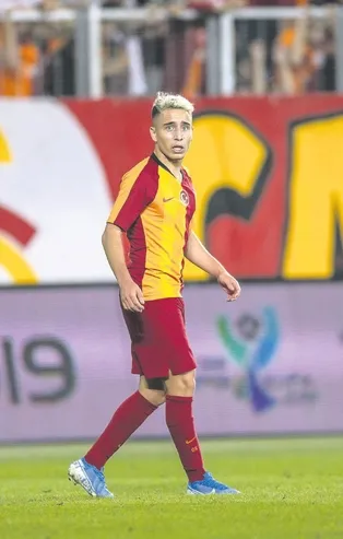 Emre Mor: 8 gün 1 kupa Fener: 5 yıl 0 kupa