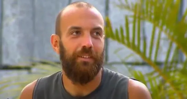 survivor-sercan-kimdir-eleme-adayi-sercan-yildirim-kac-yasinda-ve-nerelidir-iste-hayati-1592929420471.jpg Survivor Sercan kimdir? Eleme adayı Sercan Yıldırım kaç yaşında ve nerelidir? İşte hayatı-4