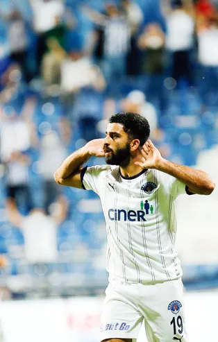 Son dakika: Trabzonspor Umut Bozok'u açıkladı!