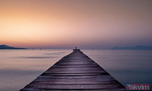 Lavanta renkli plajlar: Dünyada nadir görülüyor! Meğer mor kumun sırrı... - 7