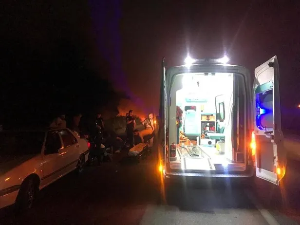 Son dakika: Edirne'de can pazarı! Kafa kafaya çarpıştılar, alev topuna döndü-3