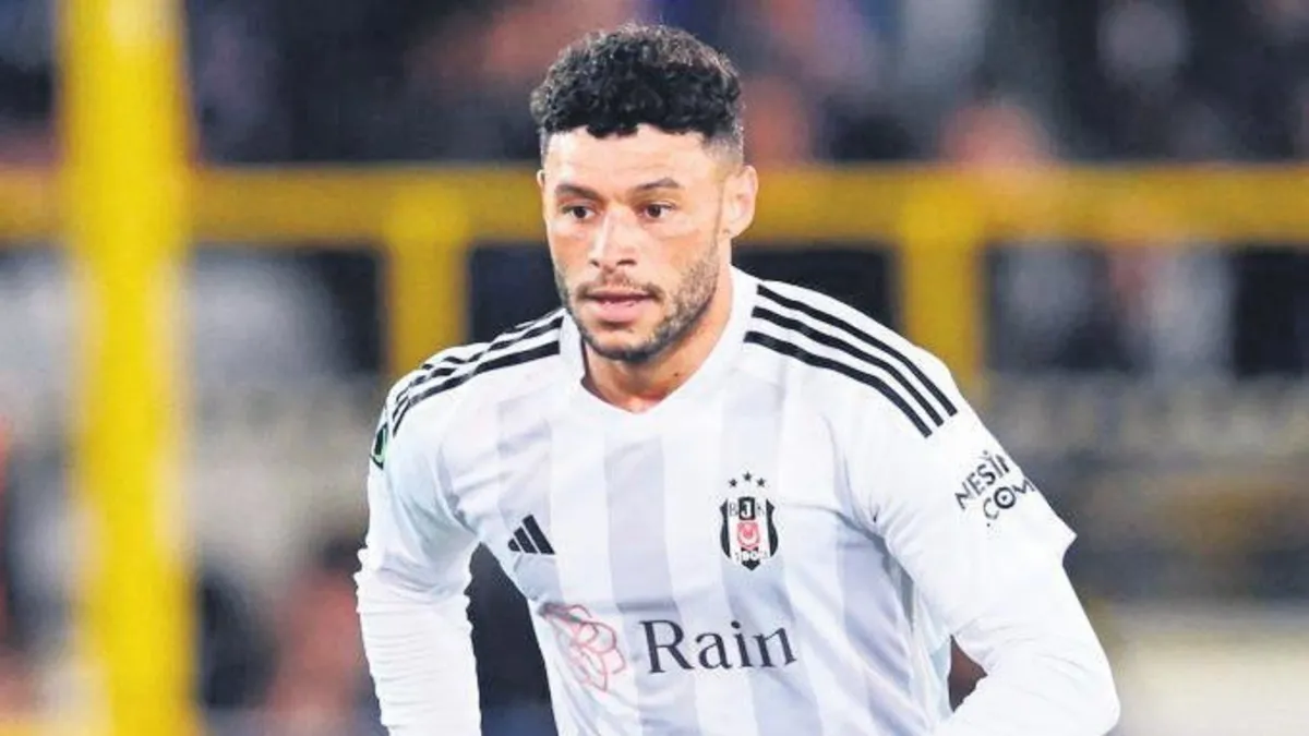 Alex Oxlade-Chamberlain'e çifte talip