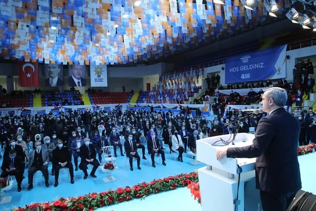 AK Parti İstanbul İl Başkanı Bayram Şenocak: Ekrem İmamoğlu örgütlere seçim diyetini ödemek için 15 bin kişiyi işe aldı-3