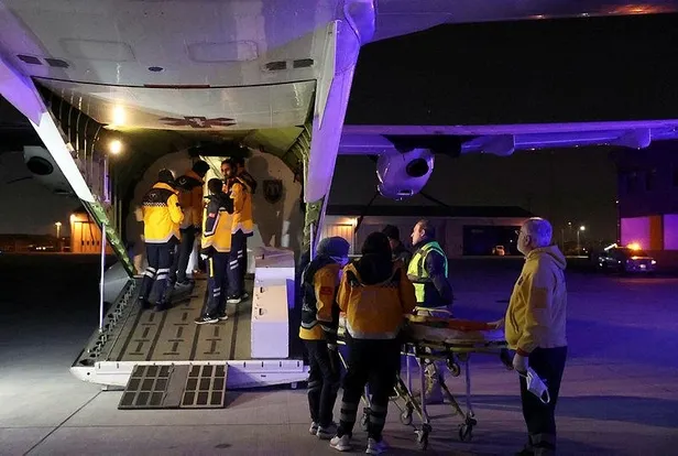 deprem-bolgesinden-istanbula-getirilen-8-bin-719-yarali-depremzede-taburcu-edildi-1676873487425.jpeg Deprem bölgesinden İstanbul'a getirilen 8 bin 719 yaralı depremzede taburcu edildi-1