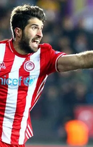 Beşiktaş Karim Ansarifard'ı listeye aldı