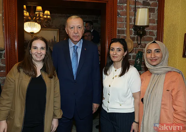 Başkan Recep Tayyip Erdoğan çorbacıda vatandaşlarla sohbet etti - 1