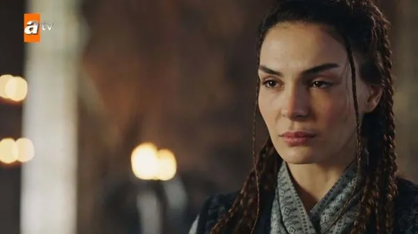 destanin-yeni-bolumunde-buyuk-surprizler-var-alpagu-hanin-kaderi-akkiza-emanet-1640719715928.jpg Destan’ın yeni bölümünde büyük sürprizler var! Alpagu Han’ın kaderi Akkız’a emanet-4