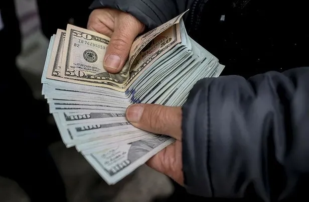 baskan-erdogan-acikladi-vatandas-parasina-sahip-cikti-tlde-son-38-yilin-en-buyuk-yukselisi-yasandi-1640123613436.jpeg Başkan Erdoğan açıkladı vatandaş parasına sahip çıktı! TL’de son 38 yılın en büyük yükselişi yaşandı..-10