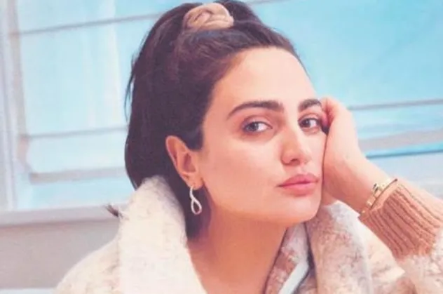 Melisa Ural evlilik yolunda adım adım ilerliyor! Sevgilisi Alaattin Kadayıfçıoğlu'nu babası Hakan Ural'la tanıştırdı...
