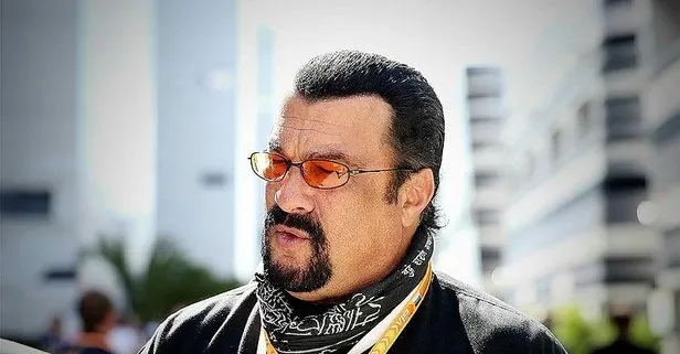 Övgü de var eleştiri de (Hollywood dedikoduları)