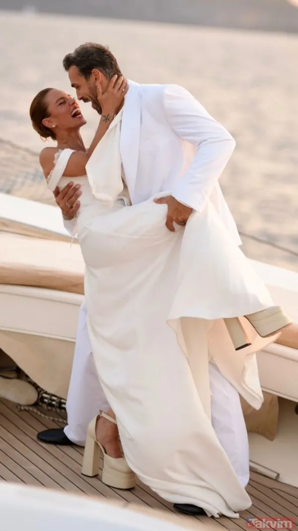 ÇİFTİN HAYATINDAN ÖNEMLİ BAŞLIKLAR Konu Detaylar Eş Ersin Görkem (Eski basketbolcu ve spor yorumcusu) Evlilik Tarihi Ağustos 2025 Evlilik Yeri Fethiye...