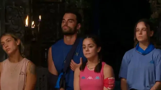 Acun Ilıcalı 'son' dedi Ayşe Yüksel elini beline koyup 'ben de geliyorum' dedi Survivor'da 2 diskalifiye var! Yeni 3 yedek ise...-2