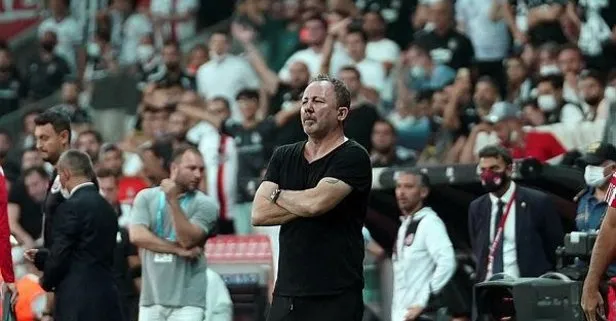Beşiktaş Teknik Direktörü Sergen Yalçın: 4. hakem kuralı bilmiyor