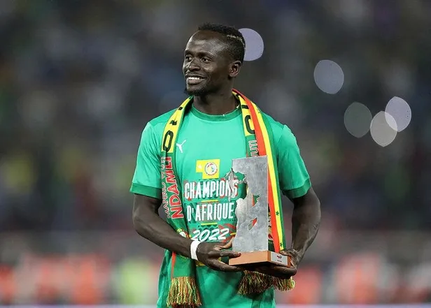 Senegal'in ilk kez Afrika'nın en büyüğü olmasında pay sahibi futbolcu: Sadio Mane! Açlıktan futbolun zirvesine-3