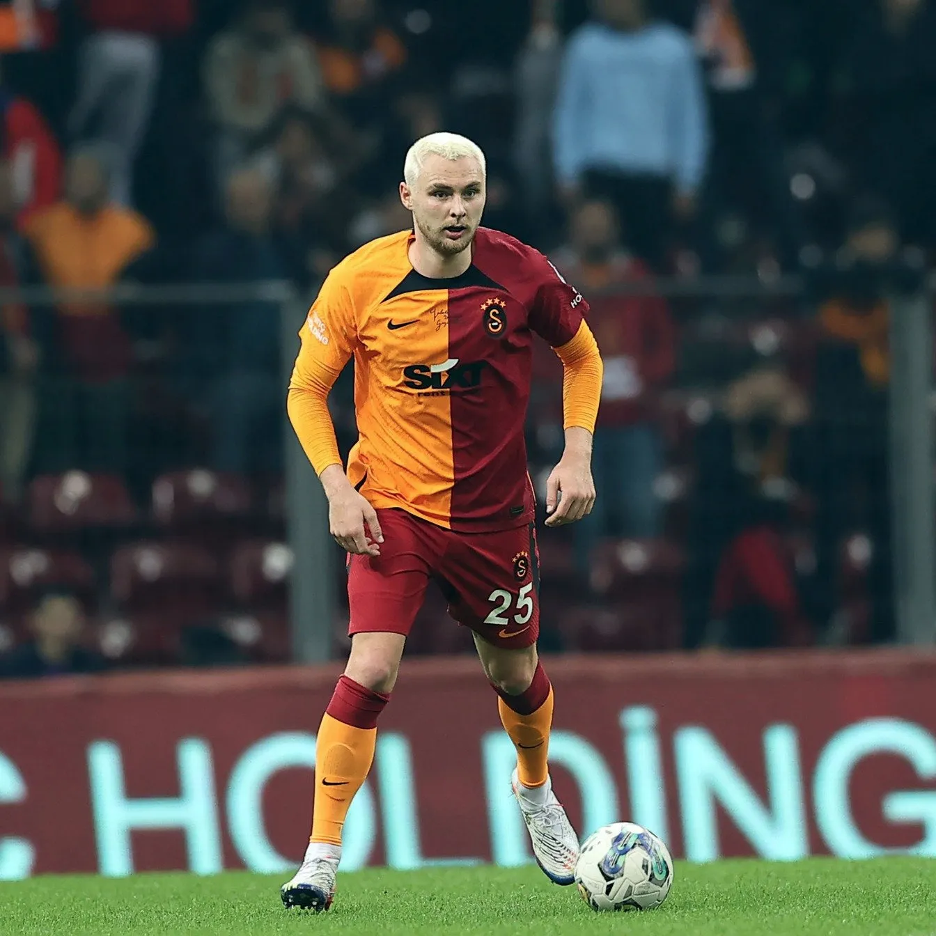 Nelsson'un yeni takımını duyurdular! Dudak uçuklatan bonservis - 7