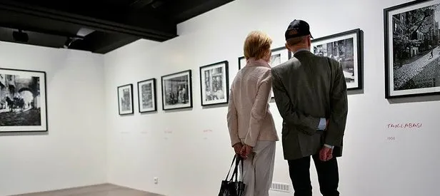 Paris’te Ara Güler anlatıldı