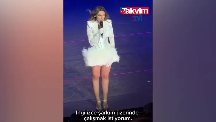 Hadise’den sahnede dikkat çeken sözler: ‘’Belki şu anda İspanyolca konuşan biriyle ilişkim vardır’’