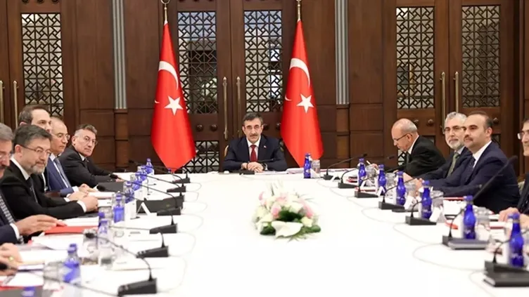 SON DAKİKA: Ekonomi Koordinasyon Kurulu toplantısı başladı