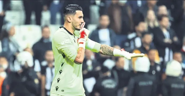 Trabzonspor yönetiminden Uğurcan Çakır’ın Fenerbahçe ve Galatasaray’la anılmasına sert tepki