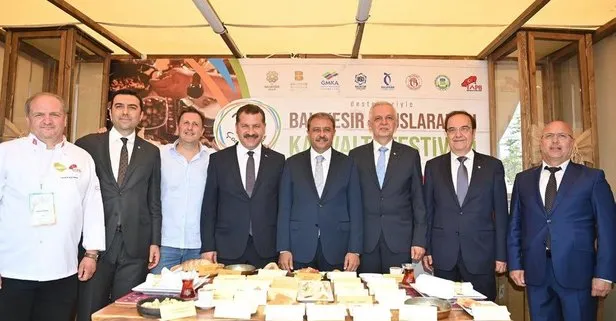 Balıkesir Uluslararası Kahvaltı Festivali’nde 30 çeşit ürünüyle göz doldurdu