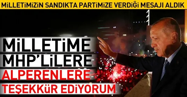 Cumhurbaşkanı Erdoğan balkon konuşması yaptı: Tarih yazıyorsunuz