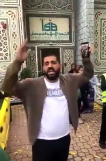 ABD'de FETÖ'cü Enes Kanter'e Cuma çıkışı büyük şok: Babanın camisine gitseydin-1