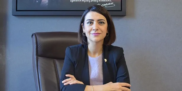 CHP'li vekil Gamze Taşçıer, eşi Ali Mert Taşçıer’i belediyede özel kalem müdürü yaptı-1