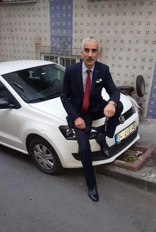 son-dakika-temde-olumlu-kaza-taksinin-carptigi-surucu-olay-yerinde-hayatini-kaybetti-taksici-olay-yerinden-kac-1642577893058.jpg SON DAKİKA: TEM'de ölümlü kaza! Taksinin çarptığı sürücü olay yerinde hayatını kaybetti taksici olay yerinden kaçtı-4