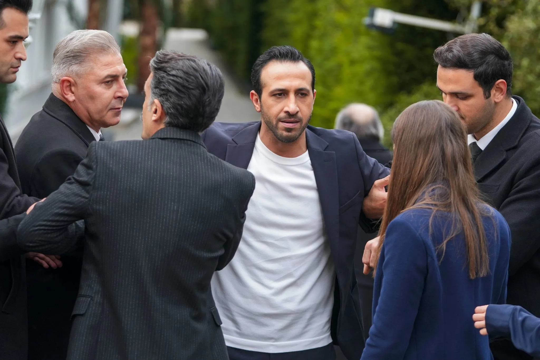 Yalı Çapkını'nda şah mat ettirecek ayrılık! Hikaye tümüyle değişiyor: Başrol gidiyor yerine de... - 9