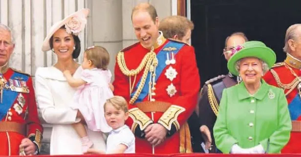 II. Elizabeth'in önemli organizasyonlarda neden yeni kıyafet giydiği oraya çıktı