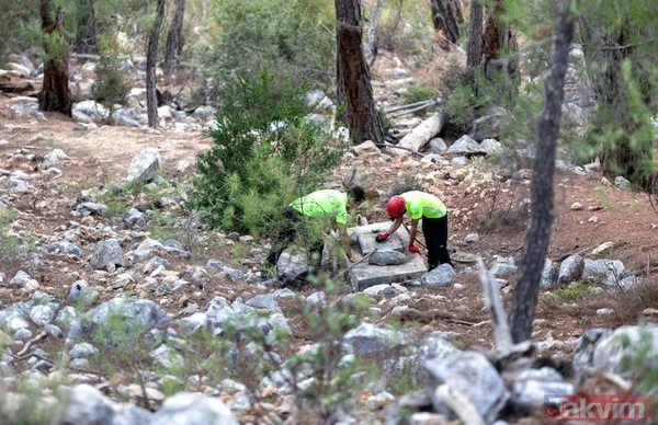 SON DAKİKA! Müge Anlı'da aranan Müslüme 10. günde bulundu! Minik Yörük kızı Müslüme'nin annesinin feryadı yürek dağladı - 4