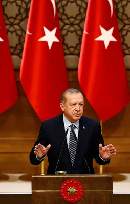 Erdoğan: 'En büyük ihtiyacımız başarabileceğimize inanmaktır'