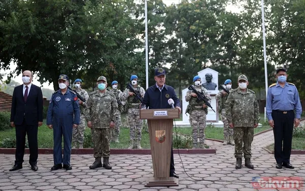 SON DAKİKA: Milli Savunma Bakanı Akar komutanlarla Edirne'de! Yunanistan'a sert mesaj - 23