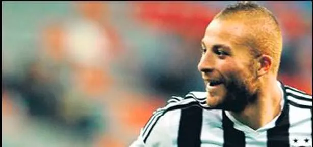 Beşiktaş’a 2 şok!